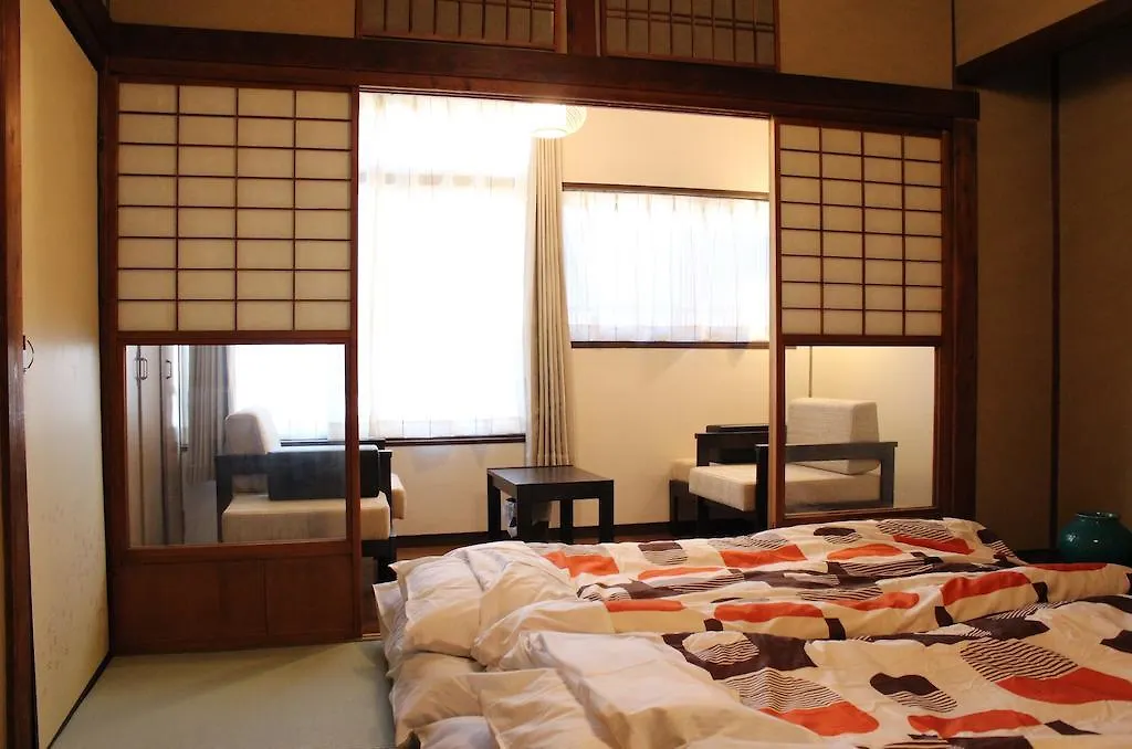 Guesthouse Higashiyama Jao Quioto 0*,  Japão